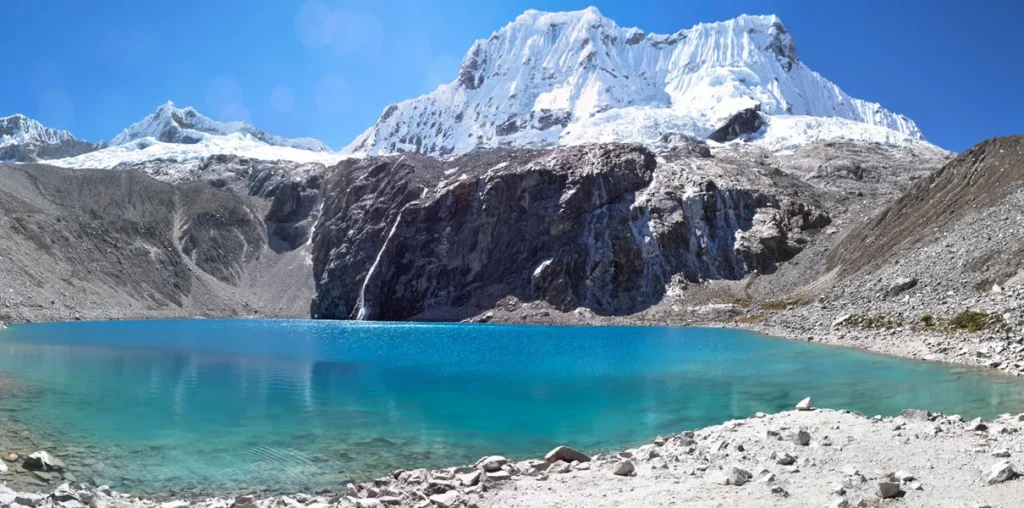 Viajes-Huaraz-Los-Cedros-Alpamayo-Llanganuco-Tours-en-Huaraz