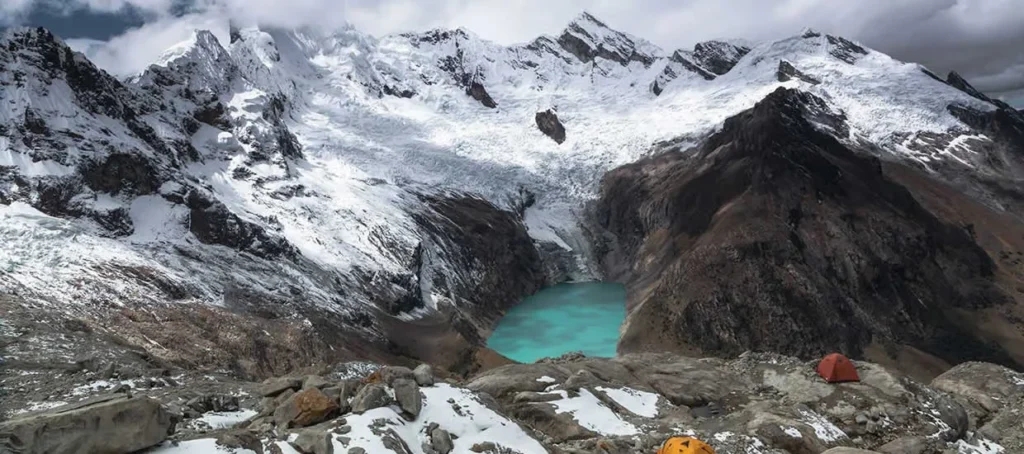 Caminata-Los-Cedros-Alpamayo-Llanganuco