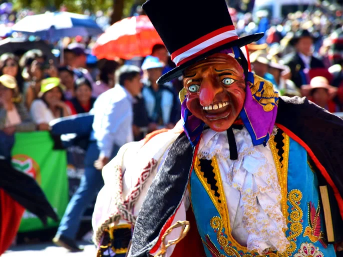 Entrega-de-Varas-festivales-en-peru