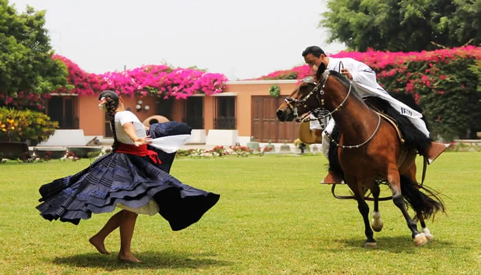 La-Marinera-festivales-en-peru